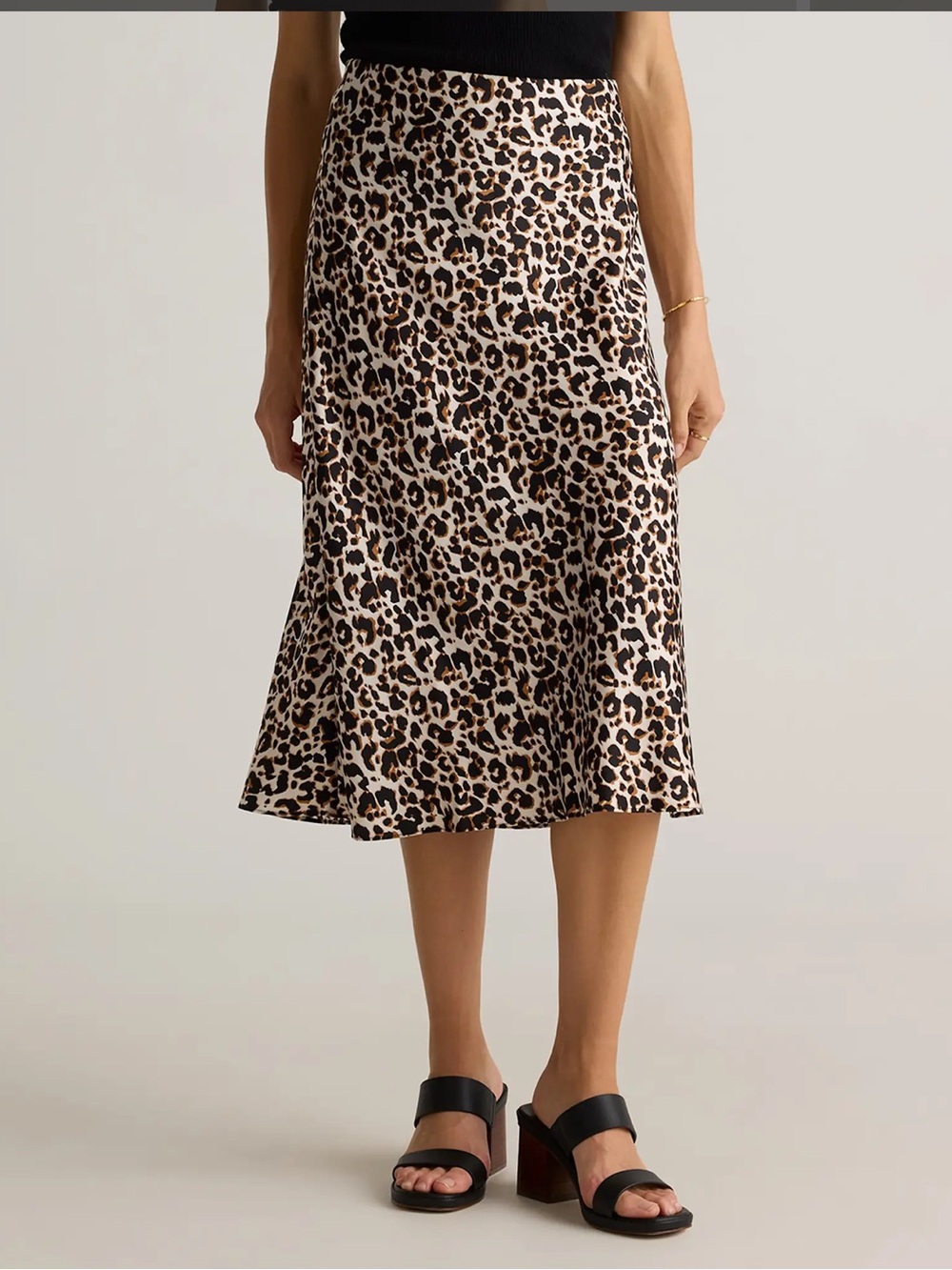 Quince Leopard-Print Midi Skirt in Cream, Brown, and Black Size M